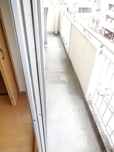 コーポグリーンヒルのバルコニー