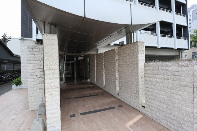 サヴォイフェアリーパーク　7階のエントランス