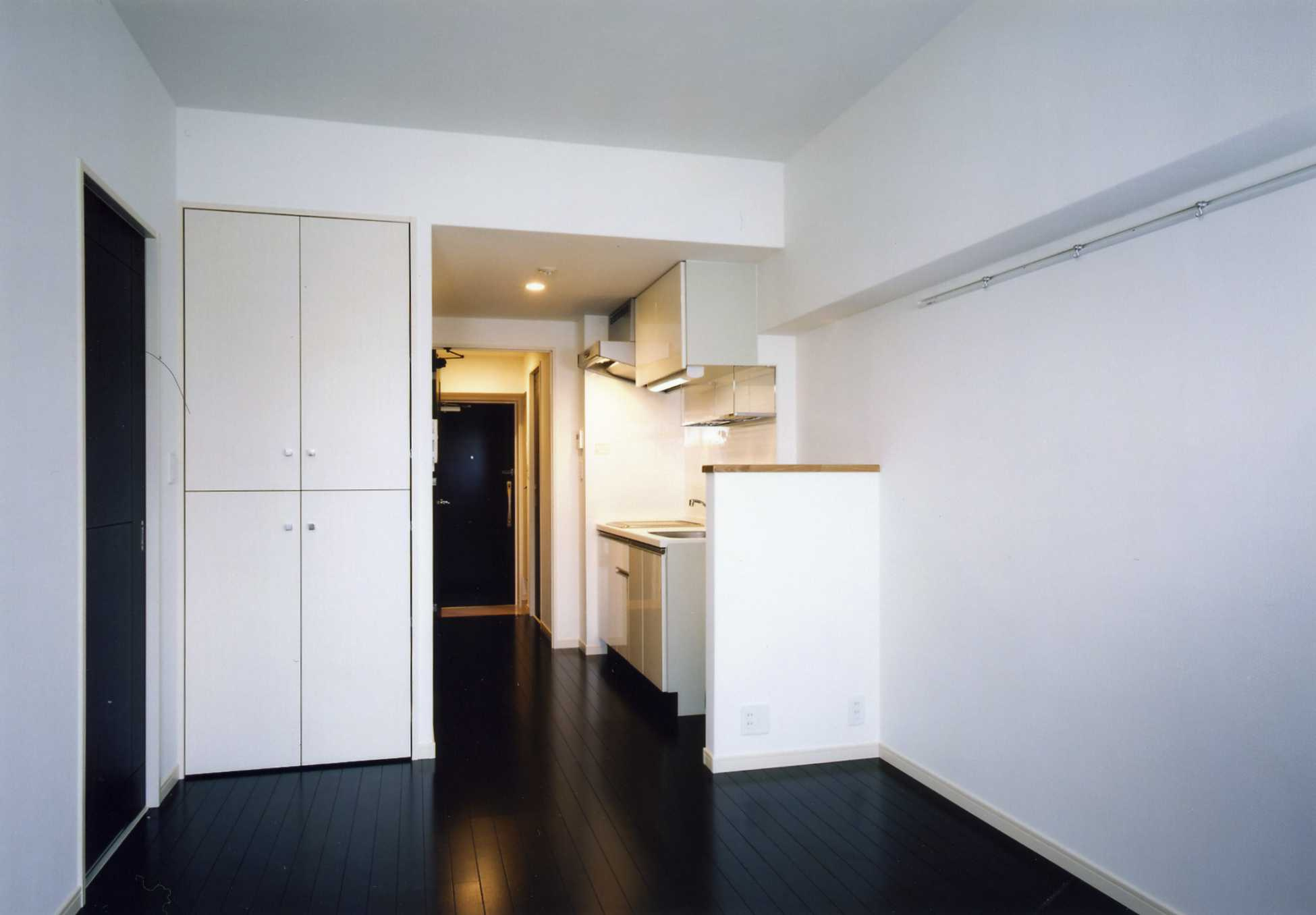 サヴォイフェアリーパーク　7階の居間・リビング|別号室のものです。現状優先になります。