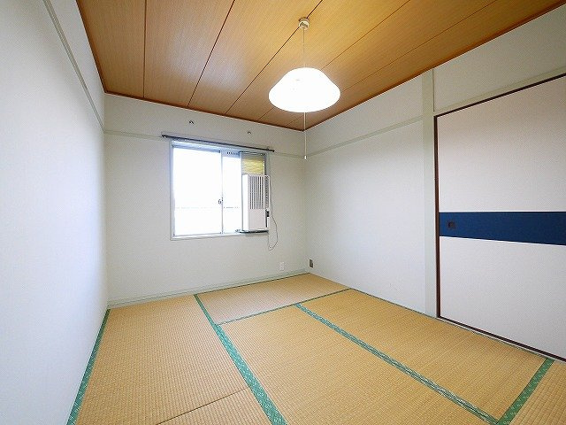 コーポレート筒井の和室|来客時にも便利な和室付き