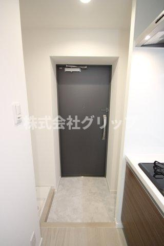 SYNEX横濱新町の玄関