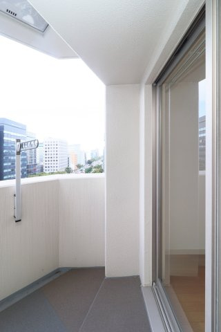 サヴォイエクセルシオール　9階のバルコニー|別号室です、現状優先になります。