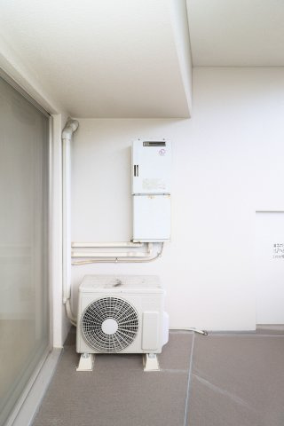 サヴォイエクセルシオール　9階のバルコニー|別号室です、現状優先になります。