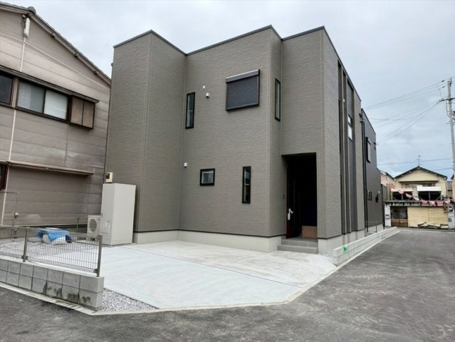 「LDK18帖超」南国市後免町2号地　新築一戸建て
