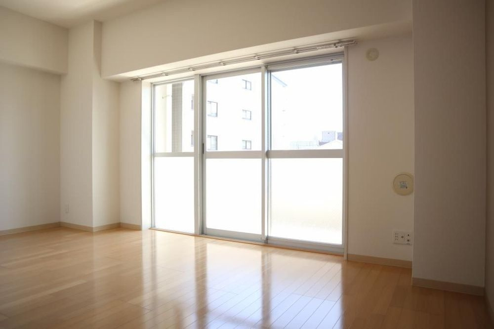 アルコバレーノの居間・リビング