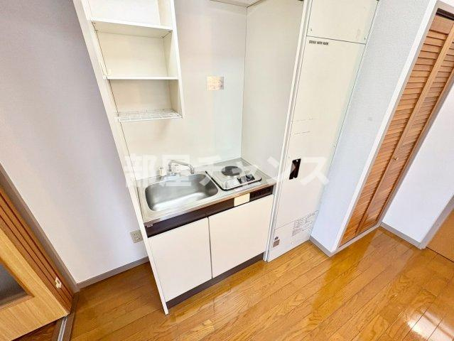 音羽壱番館金山のキッチン