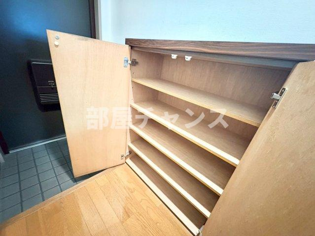 音羽壱番館金山の収納