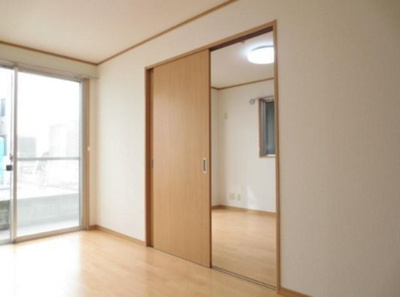 【居間・リビング】 | グレース駒込 | ゆったりとした居間です