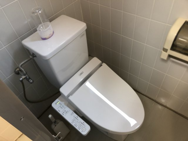 大阪市中央区上町１丁目の店舗事務所のトイレ