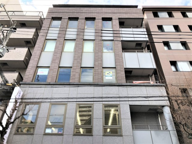 大阪市中央区上町１丁目の店舗事務所の外観