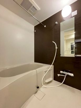 シャルム亀戸の浴室