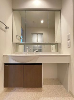 シャルム亀戸の独立洗面台