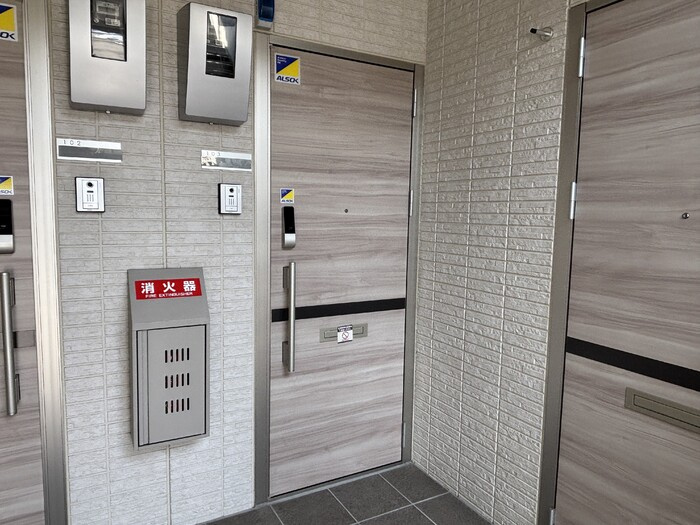 フィーカの玄関