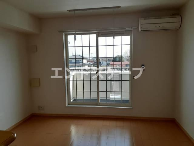 ミントハウスの居間・リビング|高崎、前橋のお部屋探しはエンドスケープまで！お客様の理想お聞かせ下さい♪