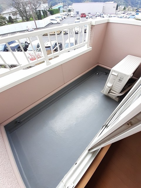 アルドーレのバルコニー|バルコニー