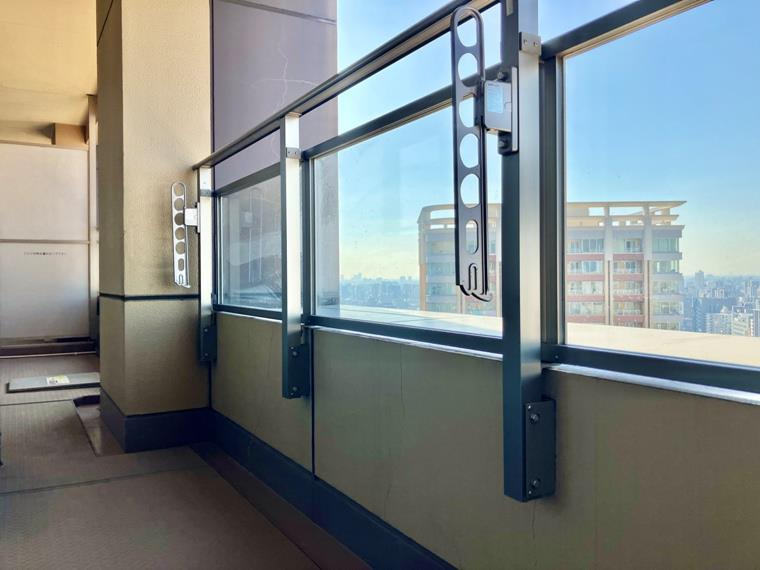 パークタワーグランスカイのバルコニー