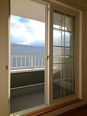 【バルコニー】 | ミモザ | バルコニー付きです