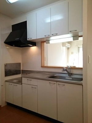 【キッチン】 | ミモザ | コンパクトなキッチンで掃除もラクラク