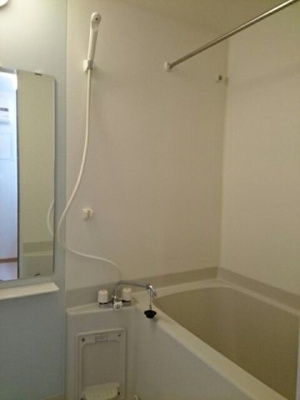 【浴室】 | ミモザ | 日々の疲れを癒すお風呂付です