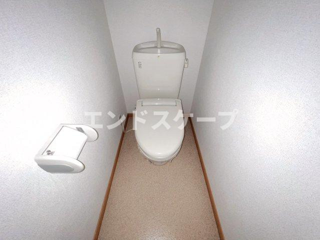 サンパティークⅤのトイレ|高崎、前橋のお部屋探しはエンドスケープまで！お客様の理想お聞かせ下さい♪