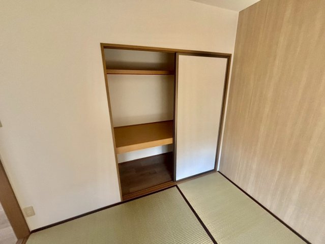 ビューラー高砂　B棟の収納