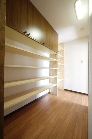 メゾン表町の収納