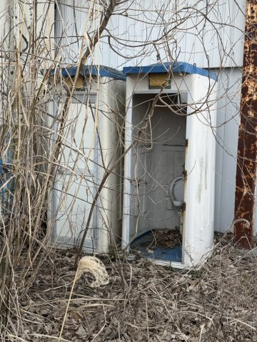 泉南郡岬町淡輪 貸工場.倉庫のトイレ