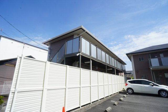 ルーチェ本町の外観