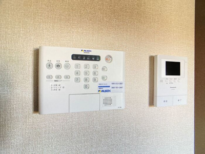 【セキュリティ】 | イーストコテージ | ※別号室参考写真