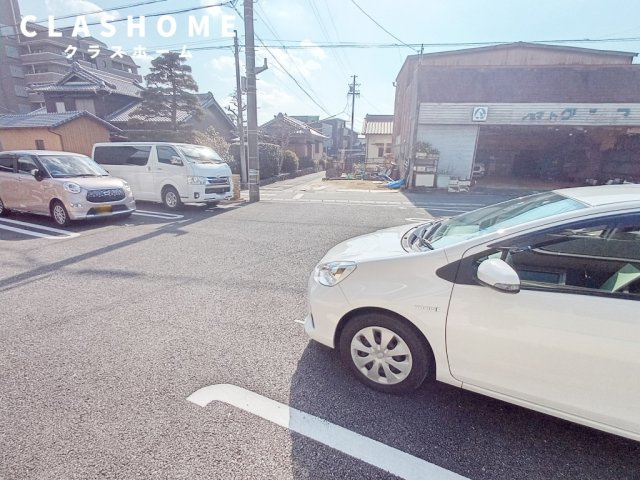 プレシャスみのり　　　刈谷市の賃貸はクラスホーム刈谷店の駐車場