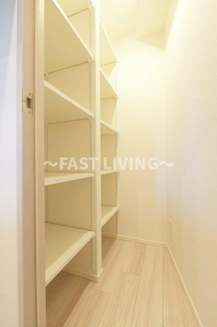 ザ・パークワンズ山吹神楽坂の収納