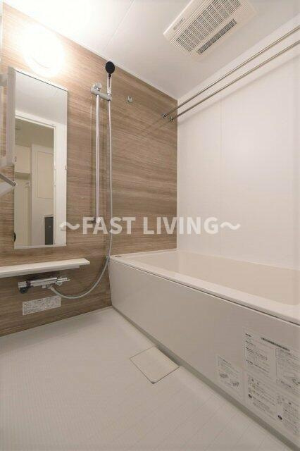 ザ・パークワンズ山吹神楽坂の浴室