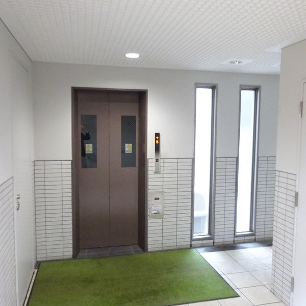 ボヌールT．Yのロビー