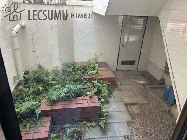 姫路市白鳥台2丁目/中古戸建の庭