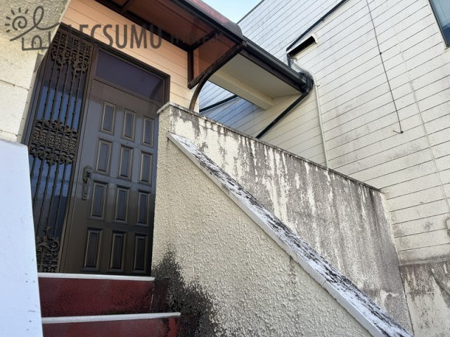姫路市白鳥台2丁目/中古戸建の玄関