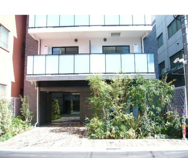 ドゥーエ浅草橋Ⅱのエントランス