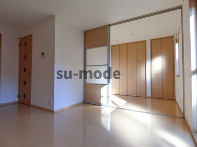 【洋室】 | リンデンバウムB棟