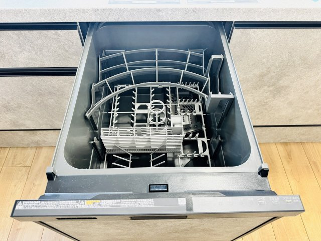 八王子市　中野町　新築一戸建て　２期のキッチン|～食洗機付き　食事後の食器洗いはお任せ、家族でゆっくりとくつろげます～