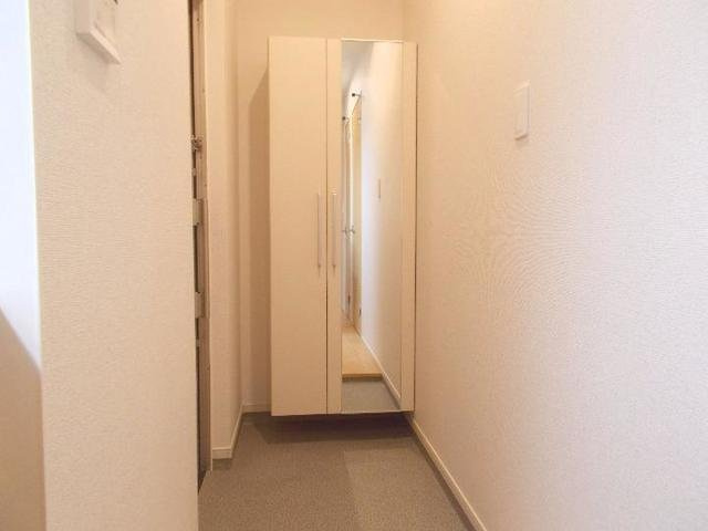 サンセレノ　トレの玄関