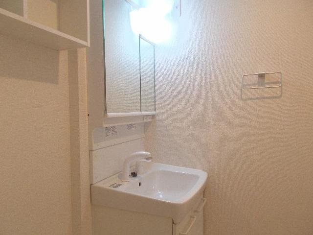 サンセレノ　トレの洗面所