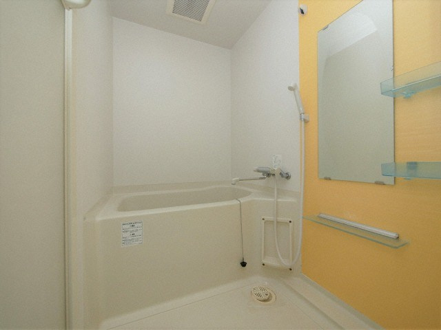 大阪市浪速区芦原１丁目の賃貸マンションの浴室