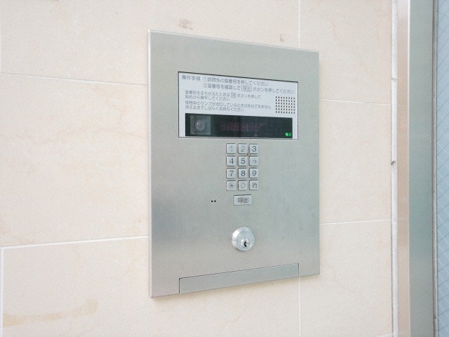 大阪市浪速区芦原１丁目の賃貸マンションのセキュリティ