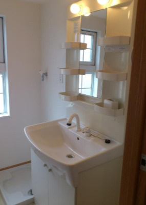 アルブルシャルマンの洗面所