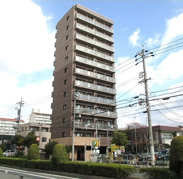 高畑レジデンスの外観