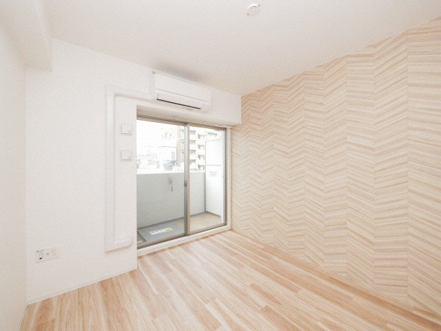 大阪市中央区船越町２丁目の賃貸マンションの居間・リビング