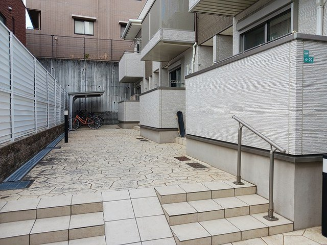 アルビコッコのエントランス