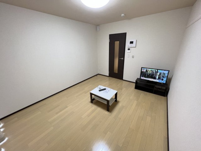 【居間・リビング】 | レオネクスト東山