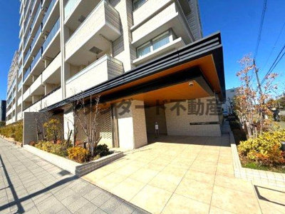 【エントランス】 | プレミスト鶴見横堤