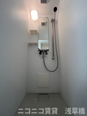 MIURA-Ⅲのシャワールーム