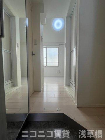 MIURA-Ⅲの玄関|別号室イメージの為、現状を優先致します。